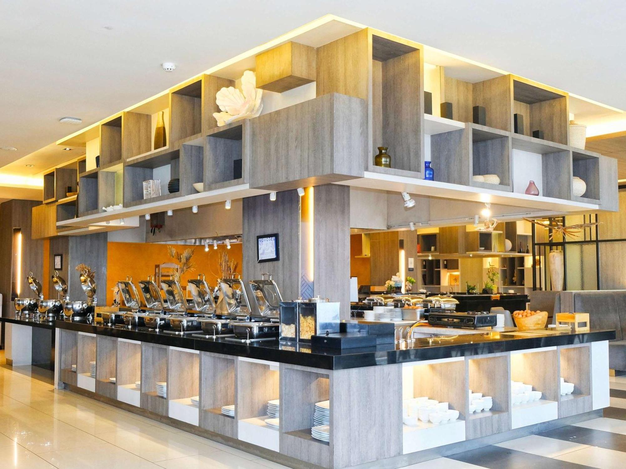 Novotel 4*
