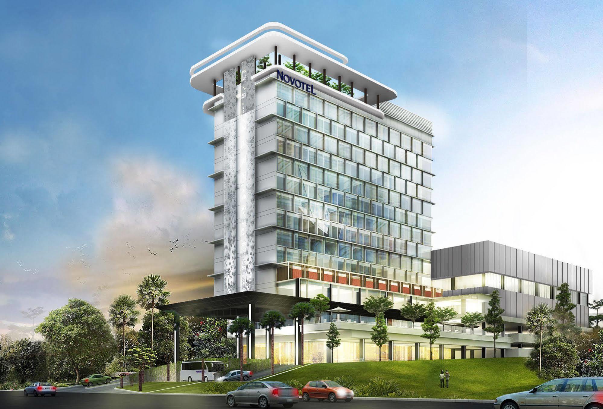Hotel Novotel 4*